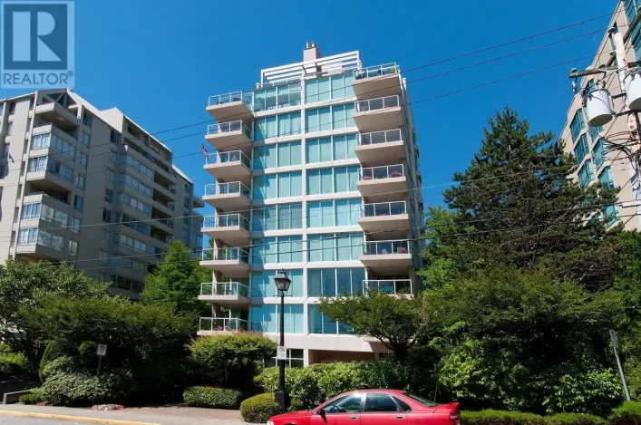 301 1455 DUCHESS AVENUE, West Vancouver