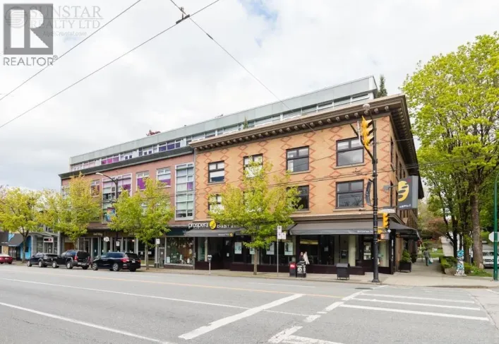 301 1477 W 15TH AVENUE, Vancouver