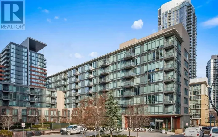 301 - 15 BRUNEL COURT, Toronto