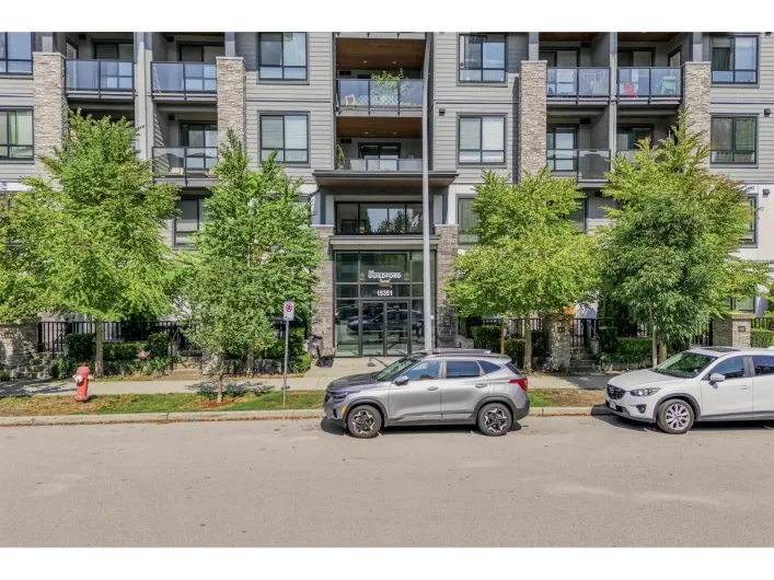 301 15351 101 AVENUE, Surrey
