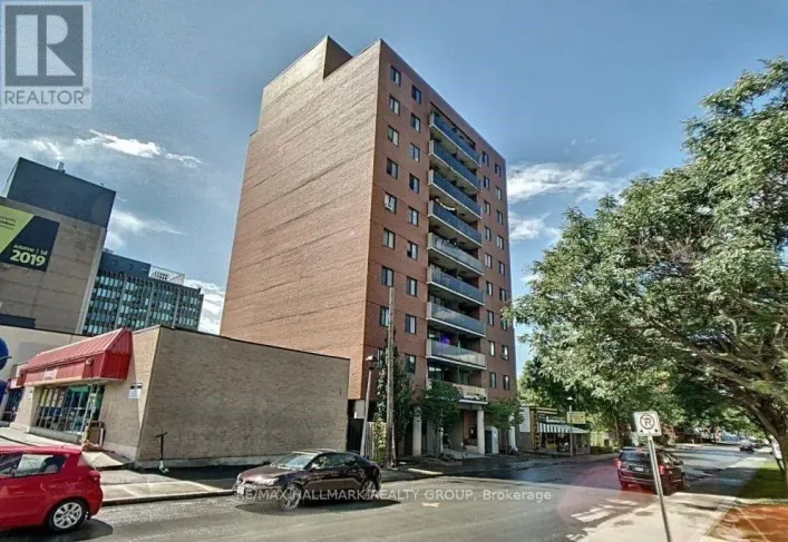 301 - 154 NELSON STREET, Ottawa