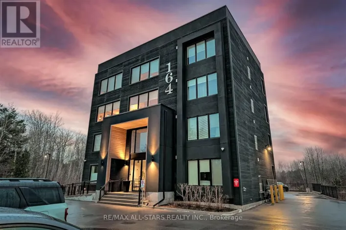 301 - 164 CEMETERY ROAD, Uxbridge