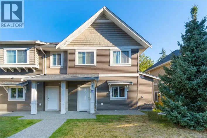 301 1675 Crescent View Dr, Nanaimo