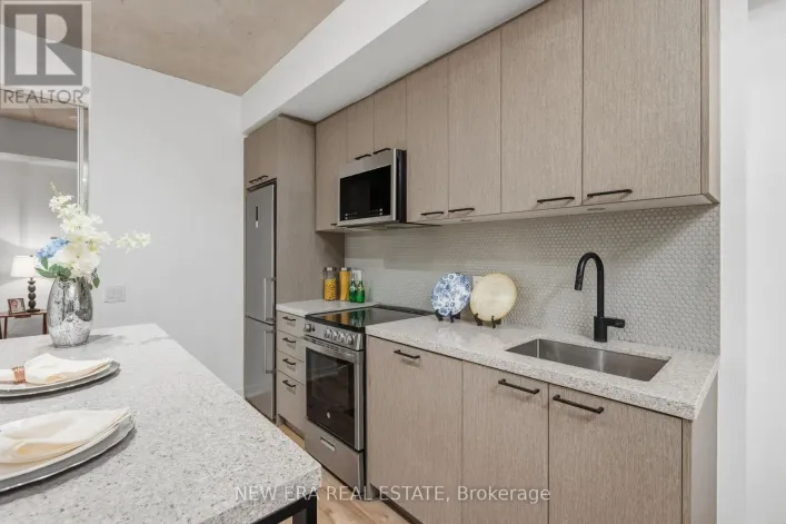 301 - 1808 ST. CLAIR AVENUE W, Toronto