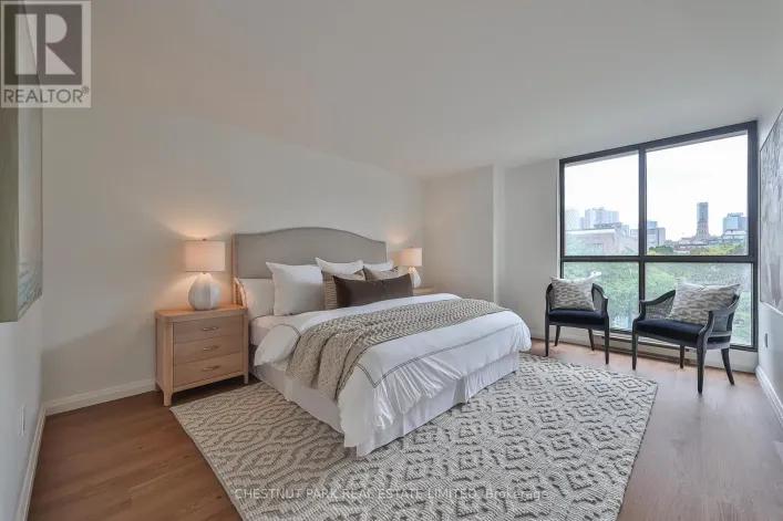 301 - 188 SPADINA AVENUE, Toronto