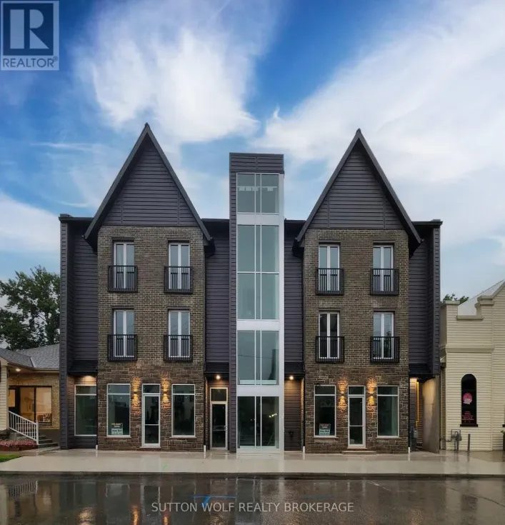 301 - 19 CENTRE STREET W, Strathroy-Caradoc