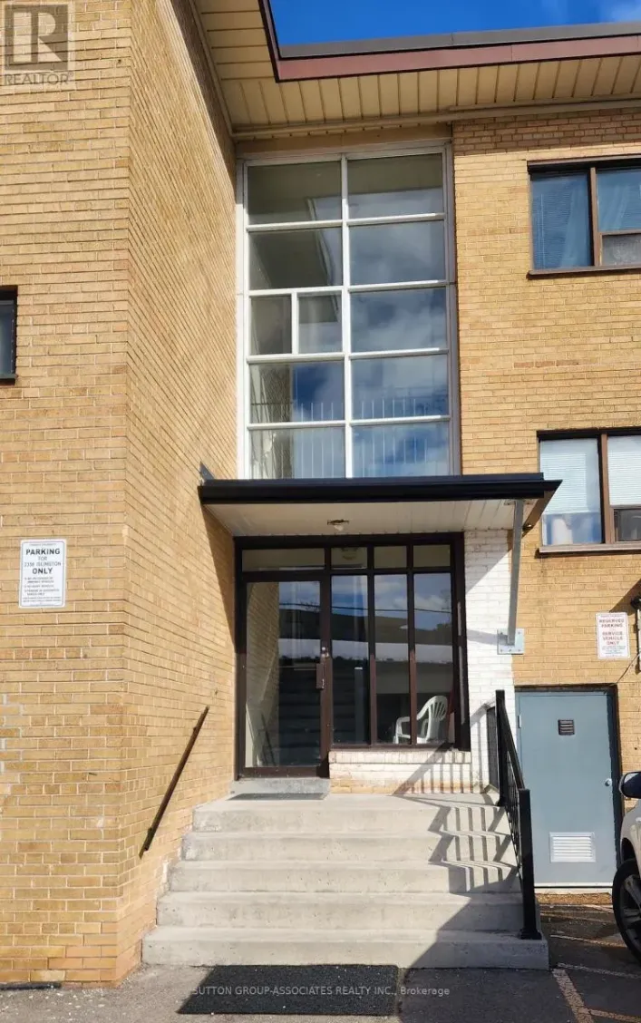 301 - 2356 ISLINGTON AVENUE, Toronto