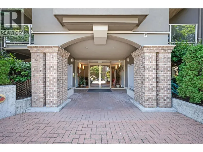 301 2360 WILSON AVENUE, Port Coquitlam