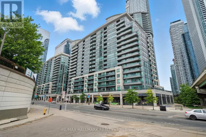 301 - 25 LOWER SIMCOE STREET, Toronto