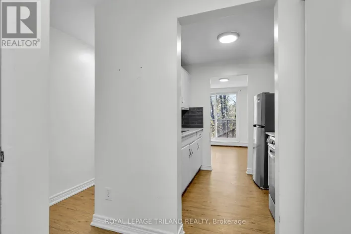 301 - 294 SAULSBURY STREET, Strathroy-Caradoc