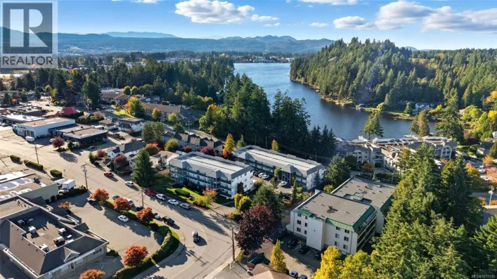 301 3087 Barons Rd, Nanaimo