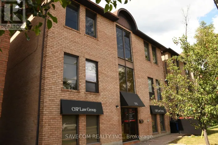 #301 - 332 SHEPPARD AVENUE E, Toronto
