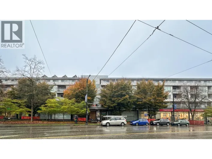 301 3333 MAIN STREET, Vancouver