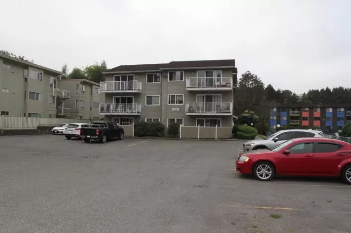 301 33664 MARSHALL ROAD, Abbotsford