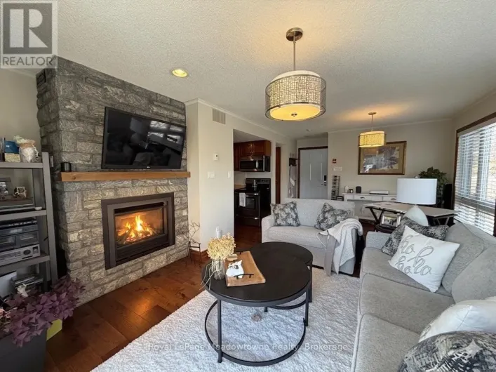 301 - 34 DEERHURST GREENS ROAD, Huntsville