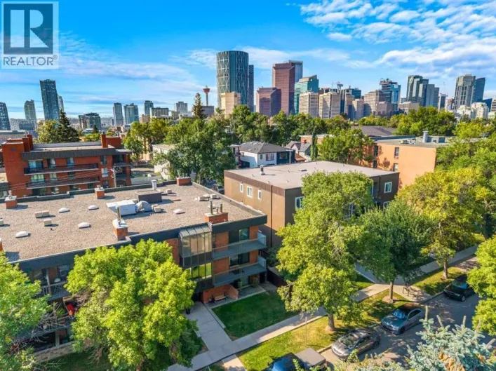 301, 345 4 Avenue NE, Calgary