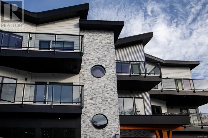 301 4474 Wellington Rd, Nanaimo