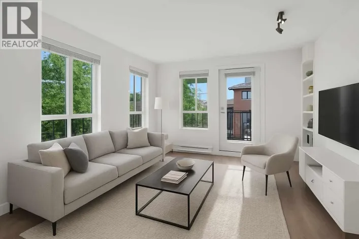 301 553 FOSTER AVENUE, Coquitlam