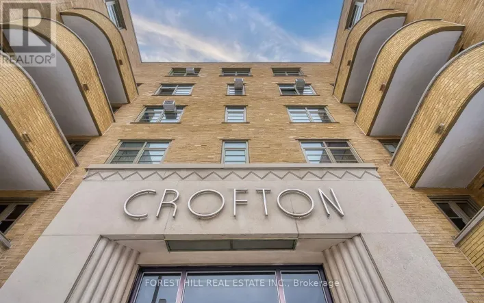 301 - 717 EGLINTON AVENUE W, Toronto
