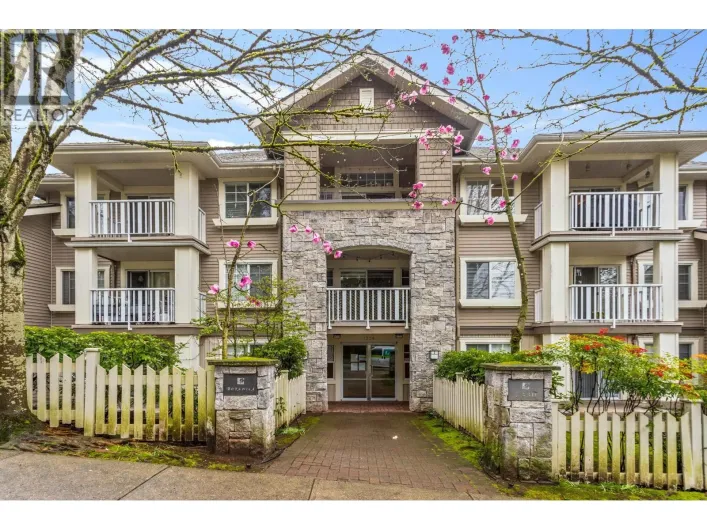 301 7330 SALISBURY AVENUE, Burnaby