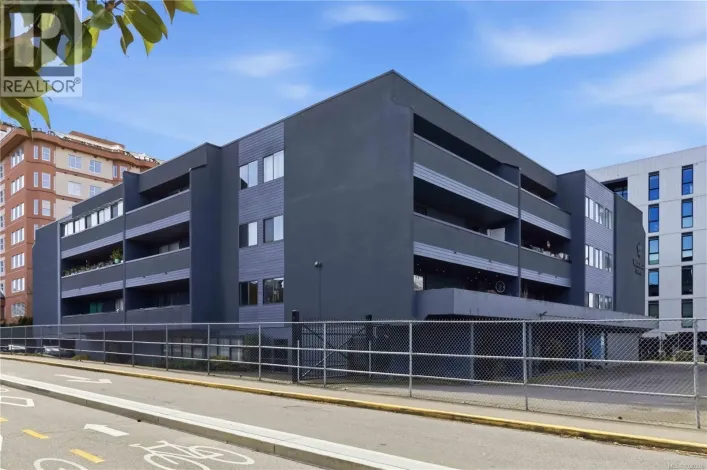 301 755 Hillside Ave, Victoria