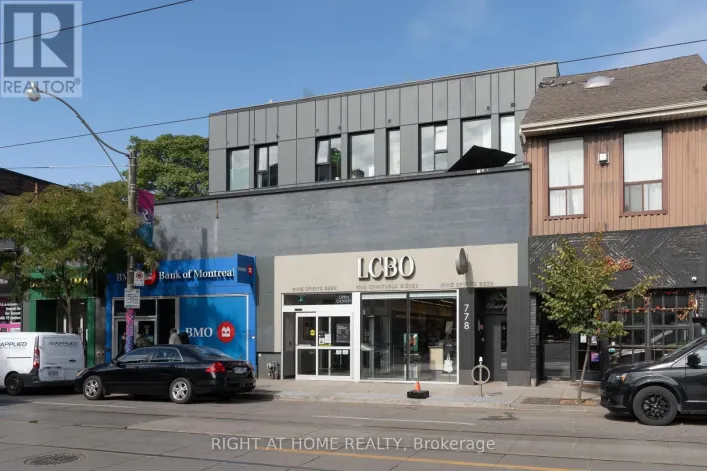 301 - 778 QUEEN STREET E, Toronto