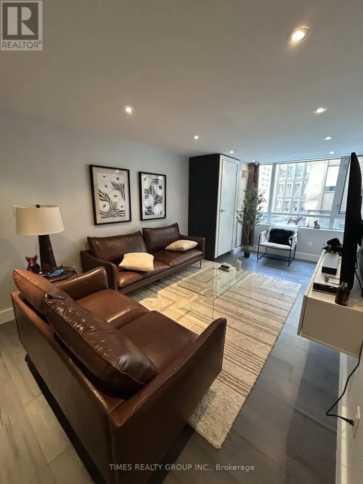 301 - 80 CUMBERLAND STREET, Toronto