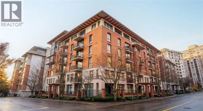 301 827 Fairfield Rd, Victoria