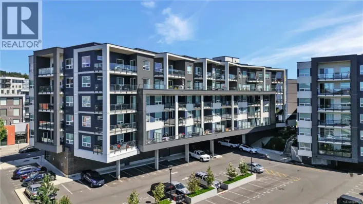 301 947 Whirlaway Cres, Langford