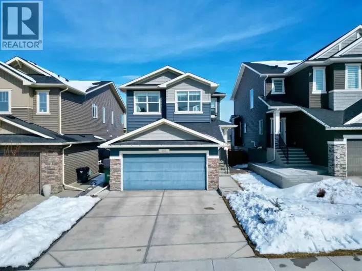 301 Crestmont Drive SW, Calgary
