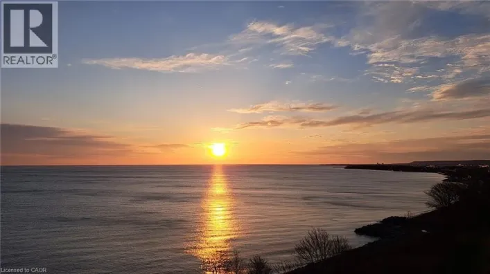 301 FRANCES Avenue Unit# 704, Stoney Creek