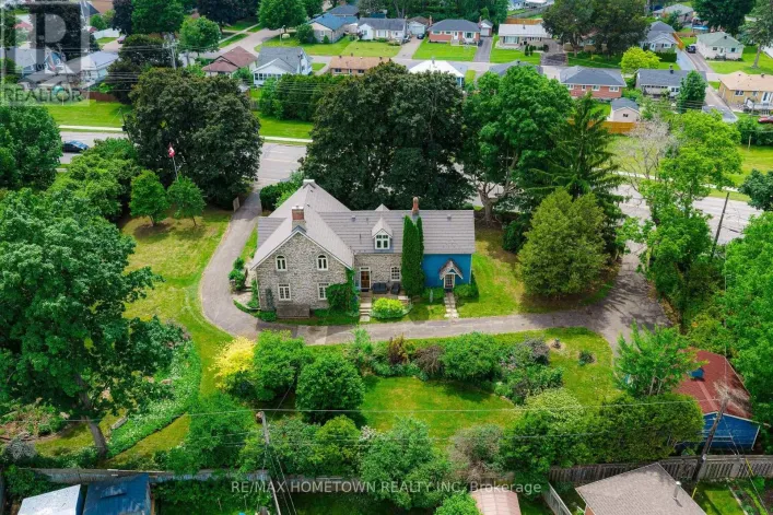 301 NORTH AUGUSTA ROAD, Brockville