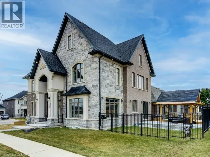 301 SOMME Street, Woodstock