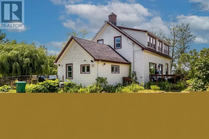 301 Town Road, Falmouth
