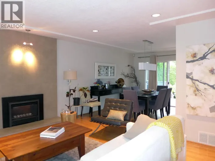 3014 E 14TH AVENUE, Vancouver