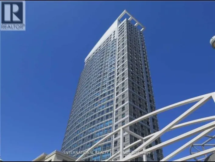 3015 - 36 LEE CENTRE DRIVE, Toronto