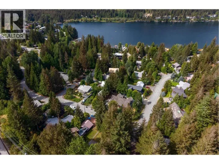 3015 ALPINE CRESCENT, Whistler