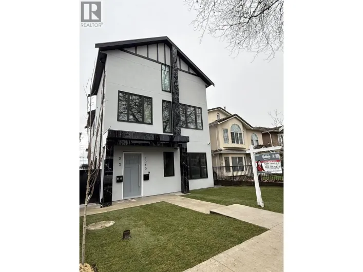 3015 E 19TH AVENUE, Vancouver