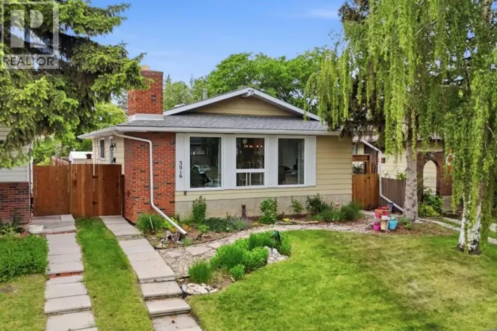 3016 Cedar Ridge Drive SW, Calgary