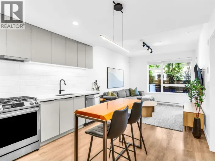 3018 ST. GEORGE STREET, Port Moody