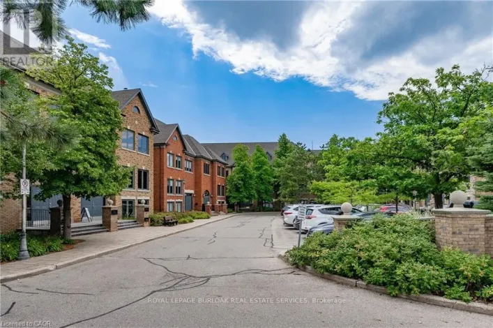 301A - 2904 SOUTH SHERIDAN WAY, Oakville
