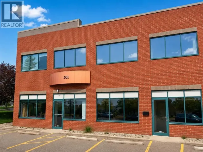 301B, 5723 10 Street NE, Calgary