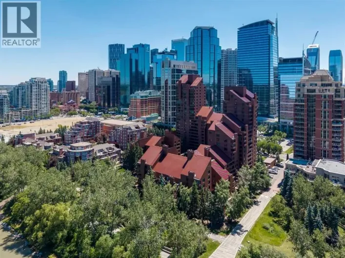 301H, 500 Eau Claire Avenue SW, Calgary