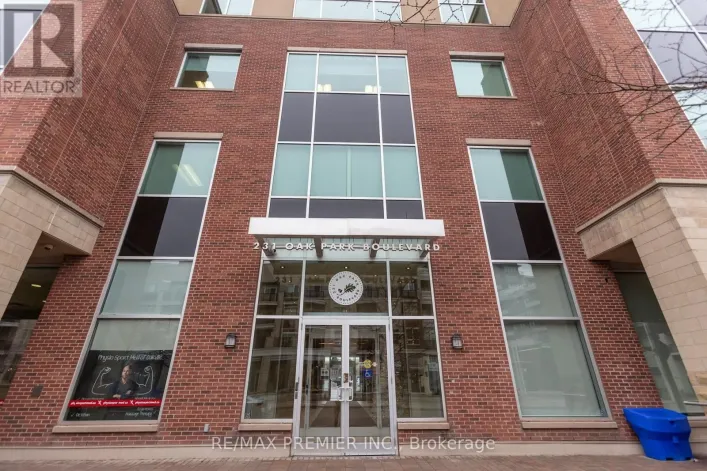 301-X - 231 OAK PARK BOULEVARD, Oakville