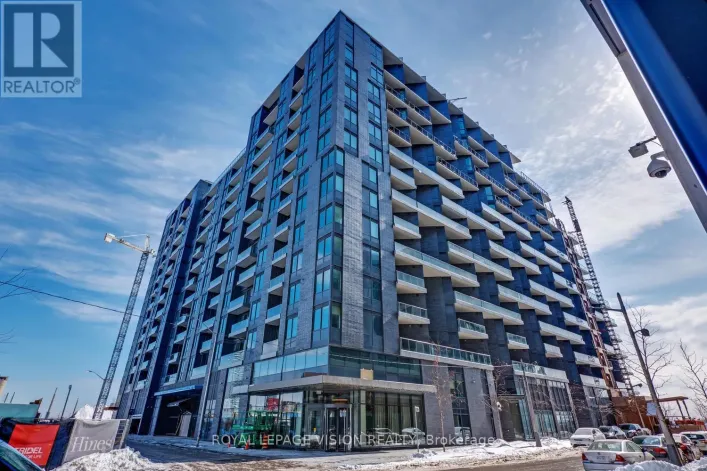 302 - 1 EDGEWATER DRIVE, Toronto
