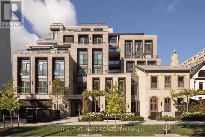 302 - 10 PRINCE ARTHUR AVENUE, Toronto