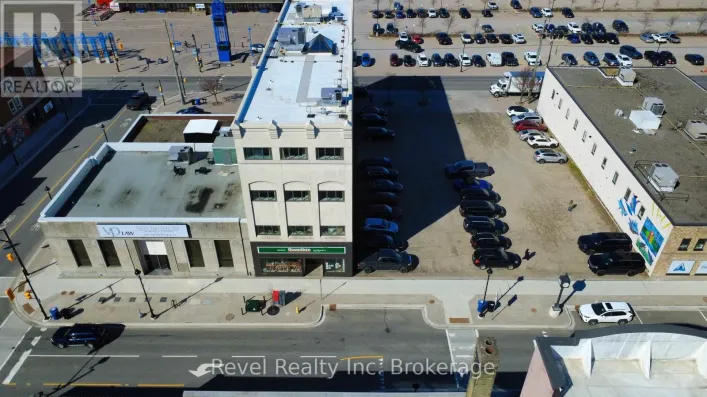 302 - 111 MAIN STREET W, North Bay