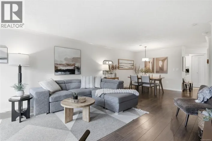 302 1121 Oscar St, Victoria