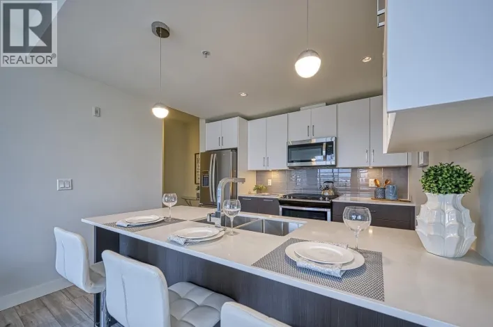 302 13040 NO 2 ROAD, Richmond