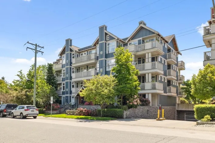 302 15392 16A AVENUE, Surrey